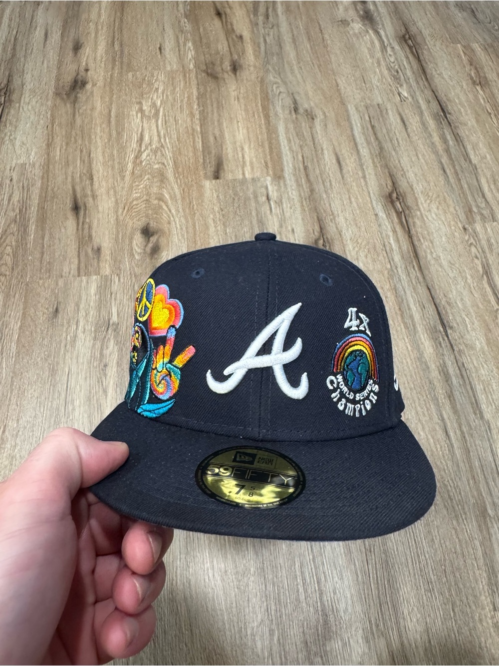 MLB Atlanta Braves Navy Blue Structured Groovy Fitted Hat By New Era, Size 7 5/8